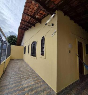 Maracana House | Casa a 2 quadras da praia com churrasqueira