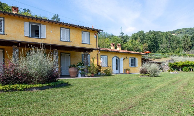 Balbano House | Casa Al Barba With Pool on Lucca Hills