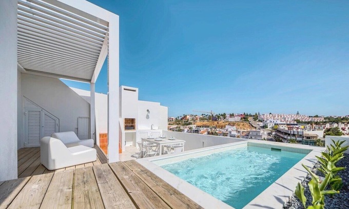 Ferragudo Ski Chalet | Casa Alba - Luxury townhouse in Ferragudo with plunge pool