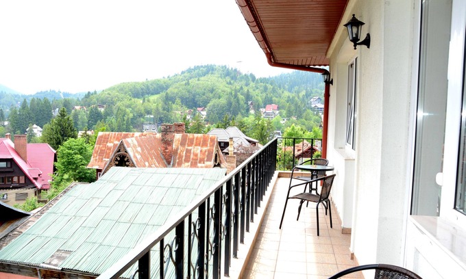 Sinaia House | Casa Ana