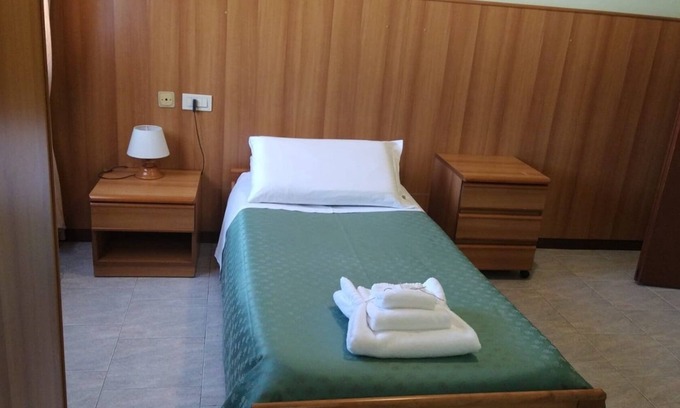 Villa d'Alme Bed & Breakfast | Casa ATENA