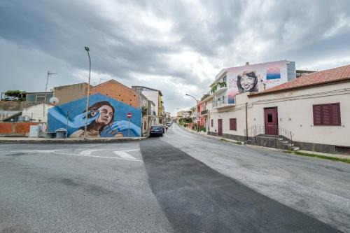 Pace del Mela House | Casa Aurora