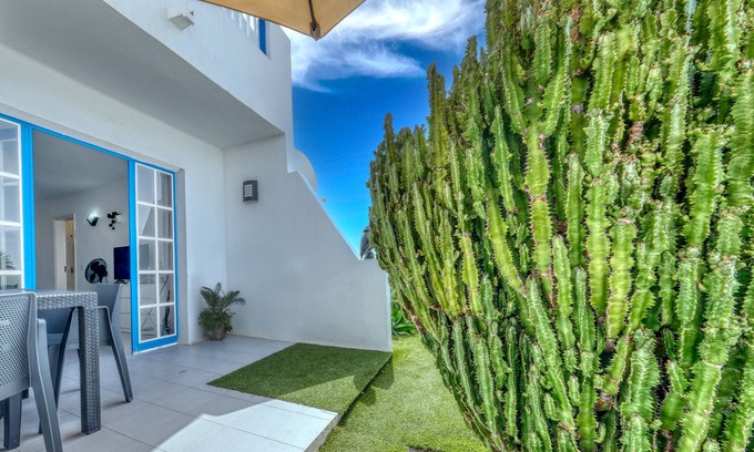 Puerto del Carmen Ski Chalet | Casa Bella- Terrace and Shared Pool