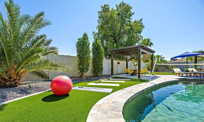 Covey House | CASA BELLA" Upscale Kierland Area W/Pool-3Bd2Bath