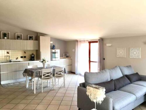 Padenghe sul Garda Apartment | CASA CASTELLO