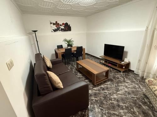 Cuevas de Reyllo House | Casa Cele