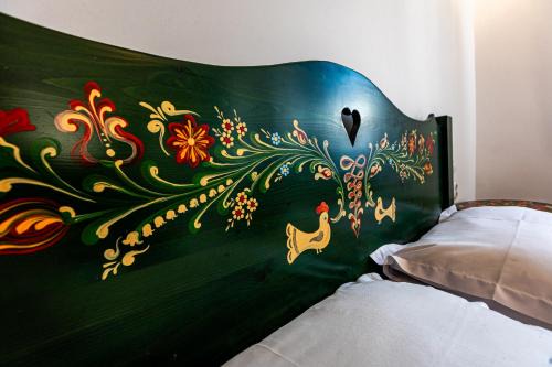 Sighisoara House | Casa Cu Usi - House of Doors