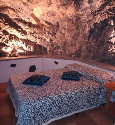 Guimar House | CASA CUEVA y CASITA RURAL EL PERUCHO