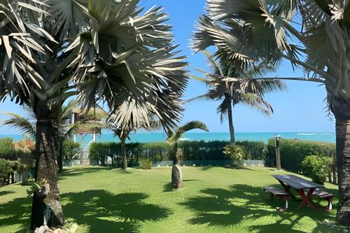 Rio das Ostras Apartment | Casa das Palmeiras (Pé na Areia) - Maré Verde