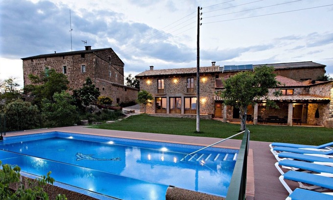 Plandogau Villa | Casa de Baronia - Luxurious, private villa with lovely pool