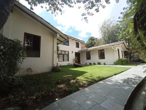 Cajamarca House | Casa de Campo Santa Rosa