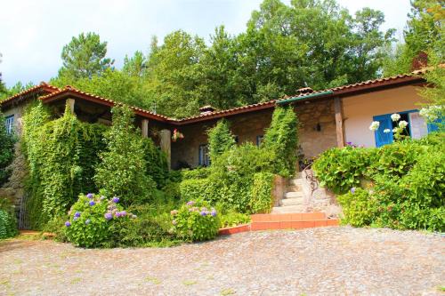 Calvelo House | Casa de Pedra, um refúgio para conhecer o Minho!
