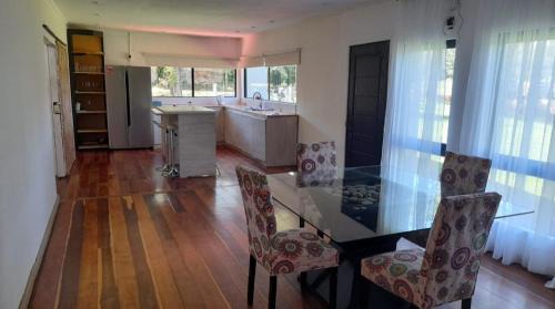 Dos de Mayo House | Casa de vacaciones