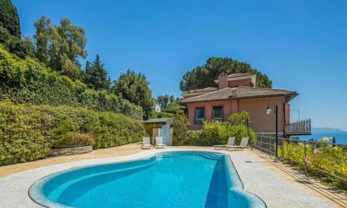 Rapallo Apartment | Casa del Leone II by Interhome