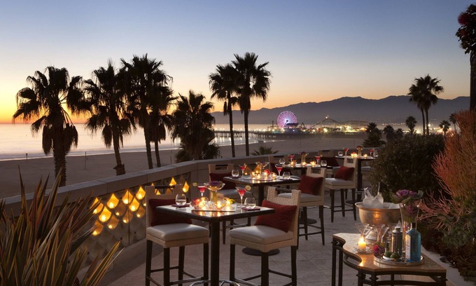 Ocean Park Hotel | Casa Del Mar
