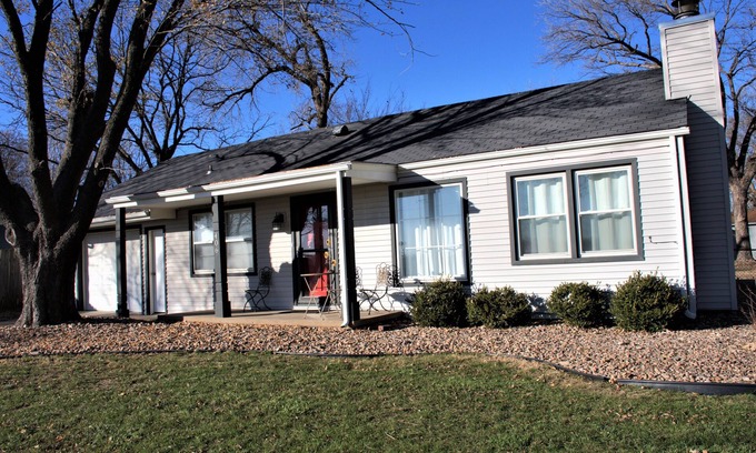 North Newton House | Casa del Toro