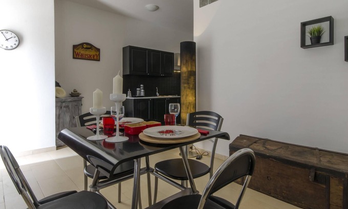 Tiche Apartment | Casa Demetra, Splendid House in Siracusa