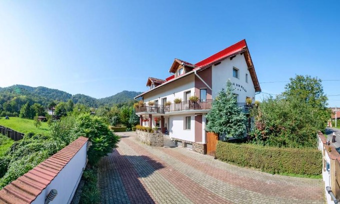Brasov House | Casa Din Noua