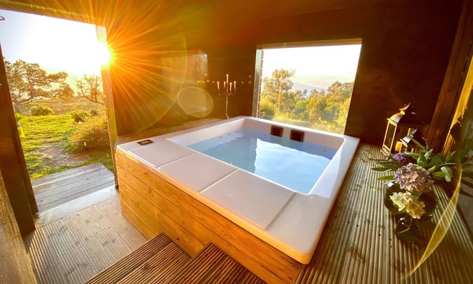 Cossourado Cottage | Casa do Cerquido - Cerquido Village by NHôme