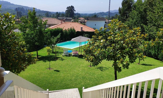 Povoa de Lanhoso Villa | Casa do Coberto, excellent villa for quiet holidays, in Póvoa de Lanhoso.