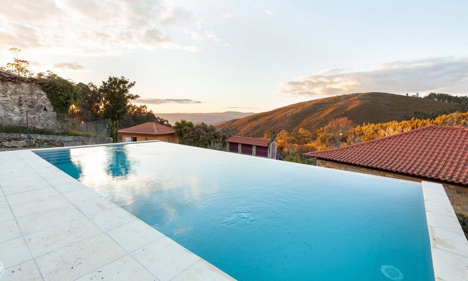 Amares House | CASA DO RANCHO