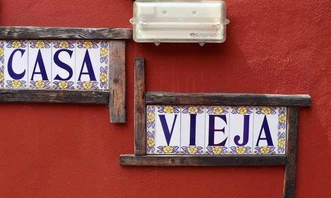 El Tanque Villa | Casa El Comisario Casa Vieja