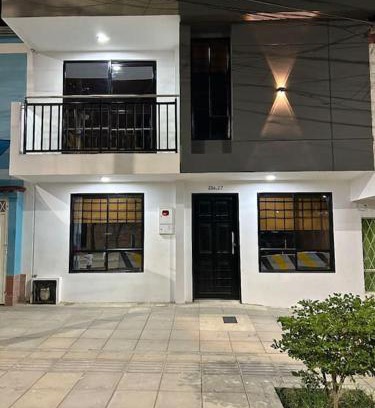 Bucaramanga House | Casa familiar en Girón