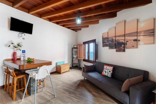 Los Silos House | Casa Frente al Mar La Ponderosa