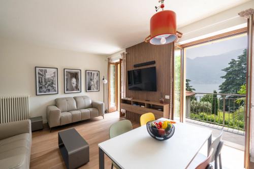 Tremezzina Apartment | Casa Giallo village home-by Italian Apartaments