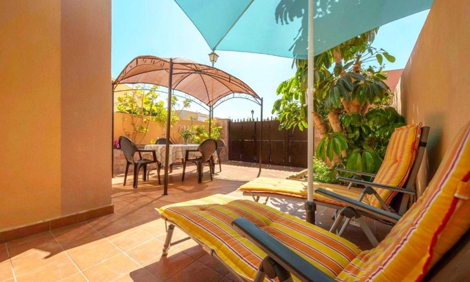 Las Rosas Apartment | Casa Golfin