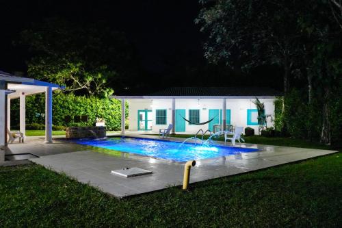 San Sebastian de Mariquita Villa | Casa Hotel Villa Sabrosura