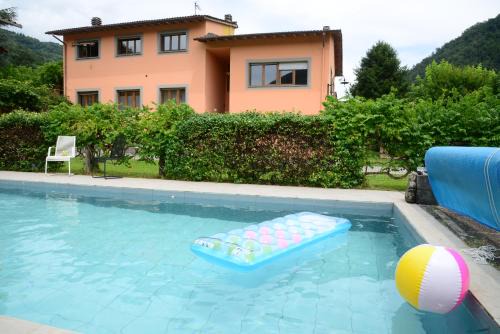 Bagni di Lucca House | Casa Hydrangea con piscina e giardino