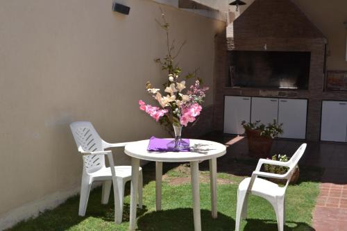 Mendoza House | Casa ideal hasta 7pax con cochera propia