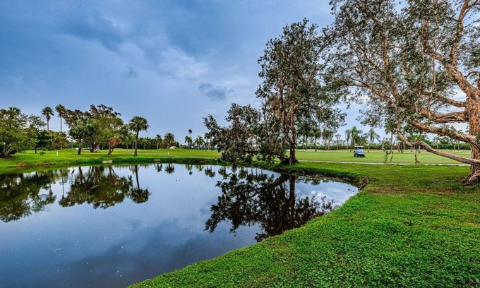 Casa del Mar Condo | Casa It's all About 'Palm Trees and 80 Degrees'