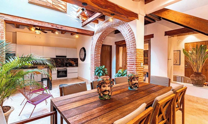 Centro House | Casa Julieta - Rooftop Jacuzzi - Historic Center