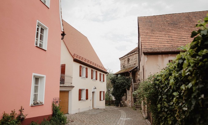Spalt House | Casa La Maria - Das Haus am Turm