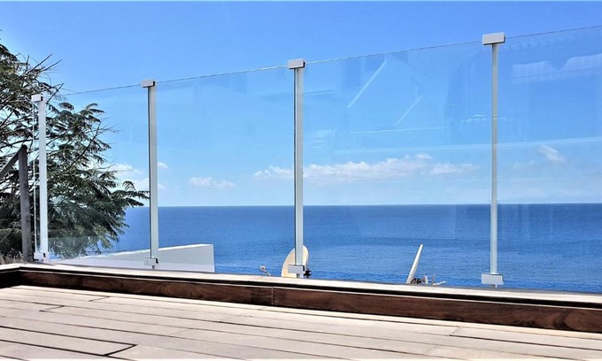 Balito House | Casa La Vista - Bungalow with fantastic sea views