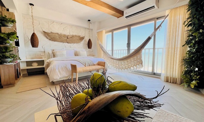 Bocagrande Condo | Casa Manalva: Designer Ocean View Penthouse In The Heart of the Walled CIty