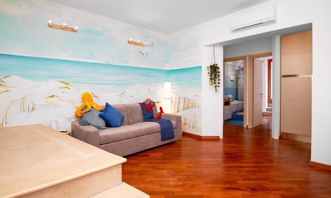 Pesaro House | Casa Marina: Sea, Bikes, Art