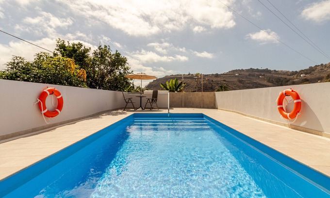 Moya Ski Chalet | Casa Marjoes II + Communal Pool + Terrace + BBQ