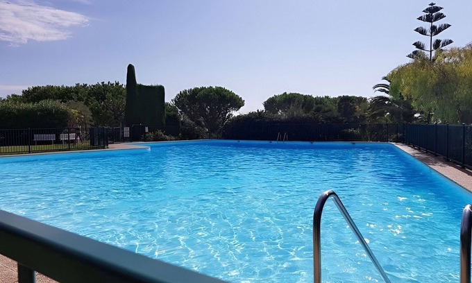 Fabron Apartment | CASA-Martine vue sur mer et parking privé