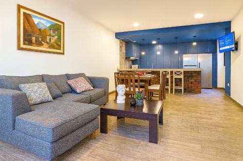Asuncion Apartment | Casa moderna en Villamorra a pasos del Shopping Mariscal Lopez 2Dorm,2 garajes y Wifi