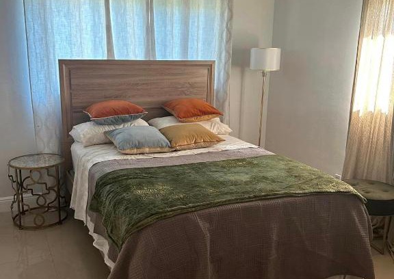 Royal Poinciana Bed & Breakfast | Casa Nómada
