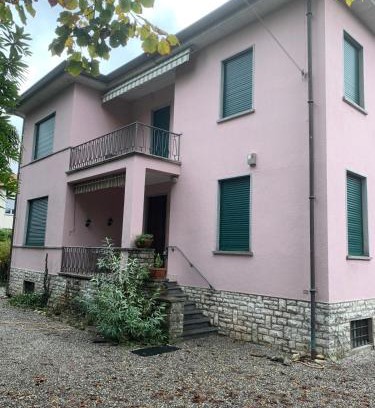Travedona-Monate Villa | Casa Neu