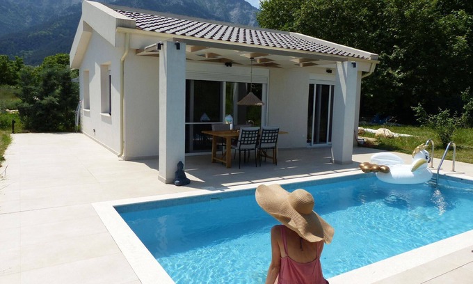 Skala Potamias House | Casa O with swimming pool and large terrace