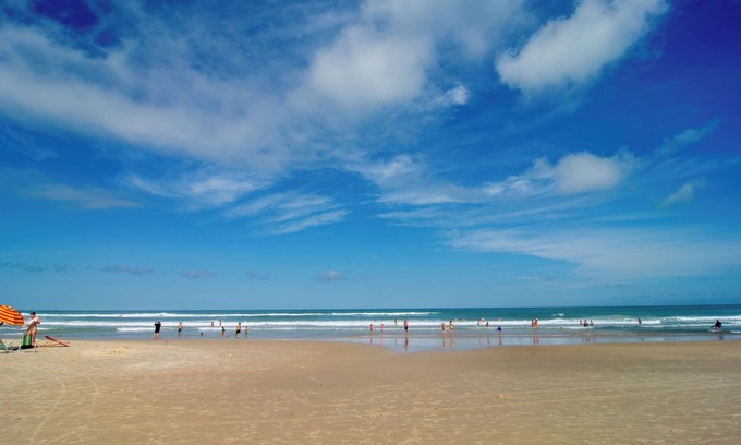 Santinho Apartment | Casa Praiana poucos passos do Mar, Santinho AB9757