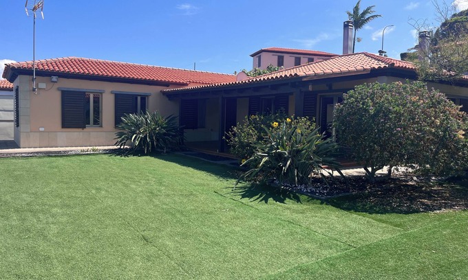 Tacoronte Villa | Casa Punta del Viento Tenerife. Modern beachfront villa for 6 guests