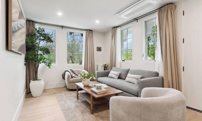 Laguna Apartment | Casa Riviera 11 - Boutique Apartment