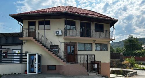 Daesti Apartment | Casa Rizea