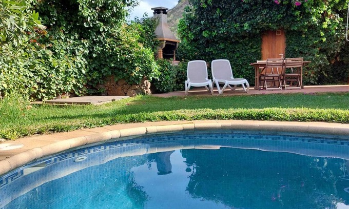 La Matanza de Acentejo Cottage | Casa Rural, Entre Viñedos, y con Vistas al Teide y al mar